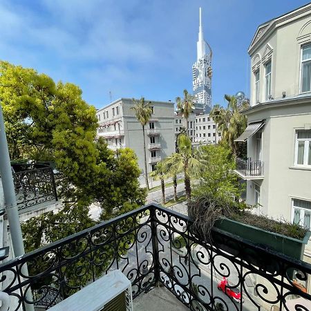 Центр Города Батуми Apartment Rustaveli 13 Eksteriør billede