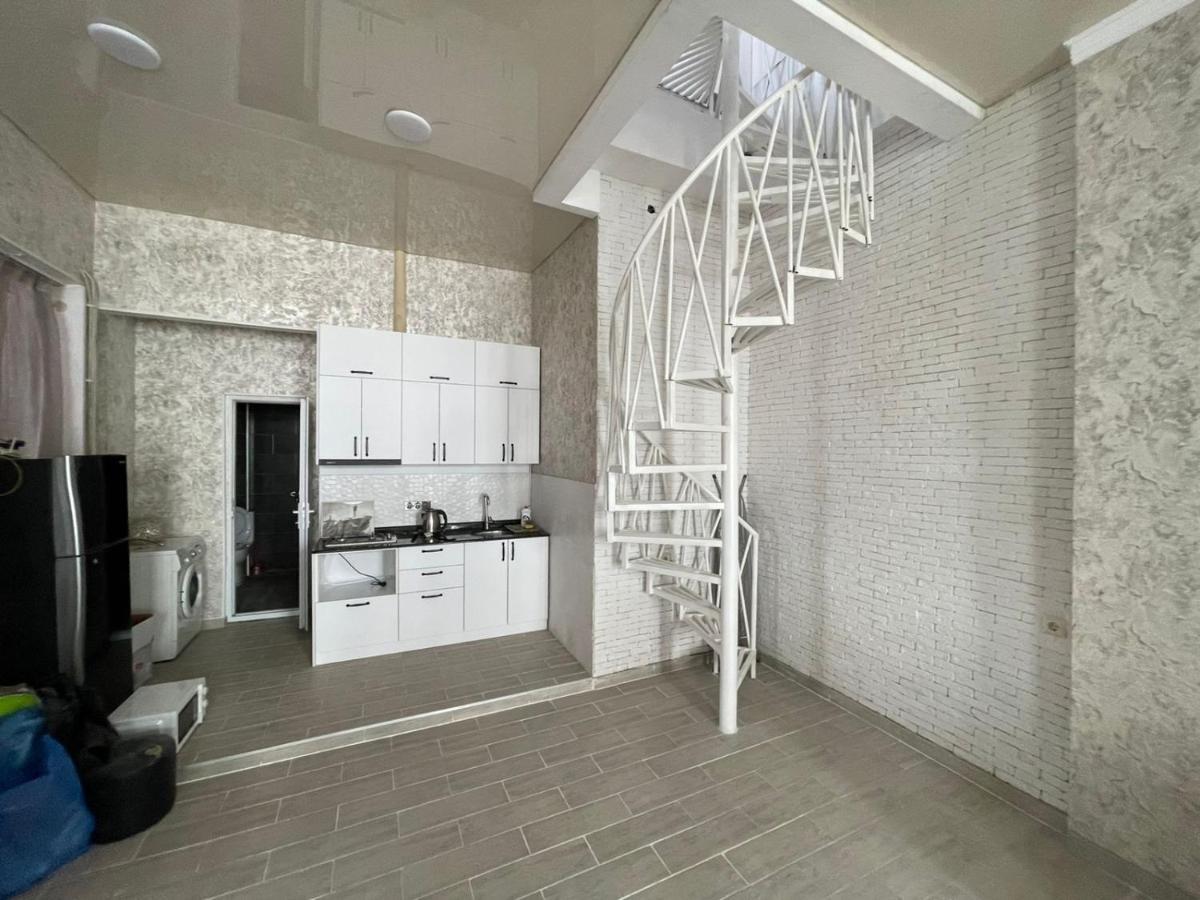 Центр Города Батуми Apartment Rustaveli 13 Eksteriør billede